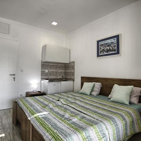 Rooms Dragica Пакоштане Экстерьер фото